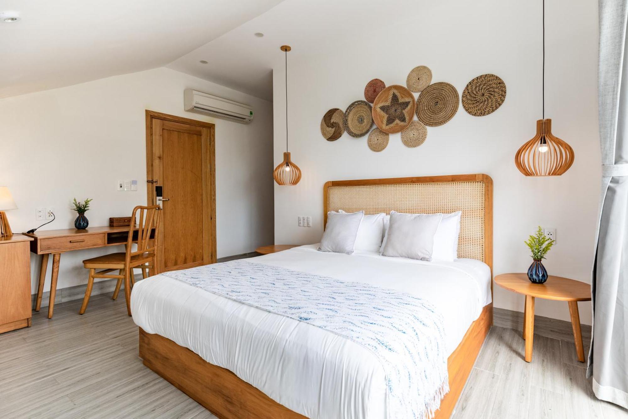 The Watermark Beachside Hotel Хойан Экстерьер фото